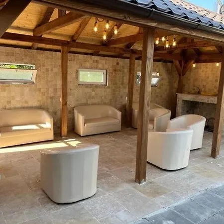 Ysy * Ефоріє-Норд