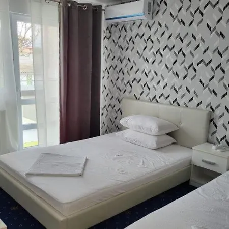 Ysy Guest house *