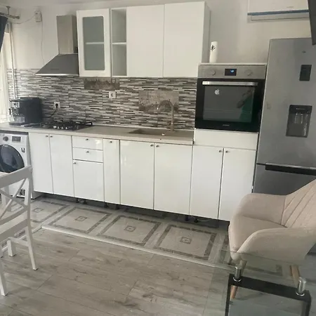 Гостьовий будинок Ysy *