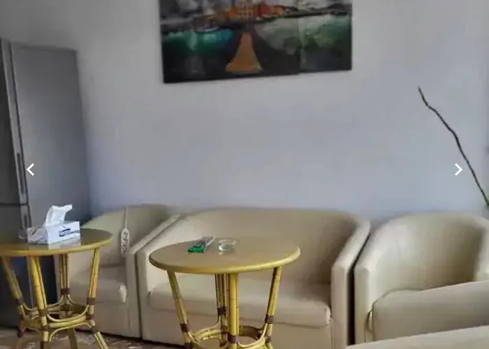 Ysy 招待所 艾福雷诺德